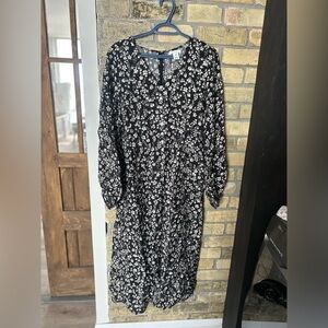 H&M Maternity Women's Black Floral Midi Dress